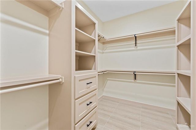 3001 Silver Oak Avenue, Mission, TX 78574