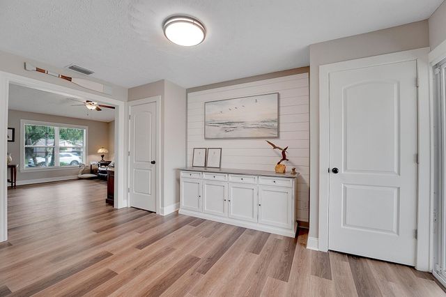 3004 SE Bamboo Street, Stuart, FL 34997