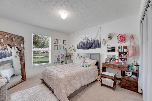 3004 SE Bamboo Street, Stuart, FL 34997