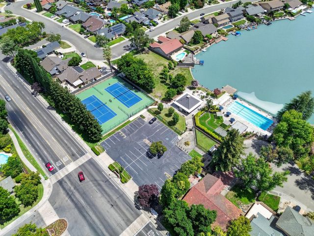 3818 Round Valley Cir, Stockton, CA 95207