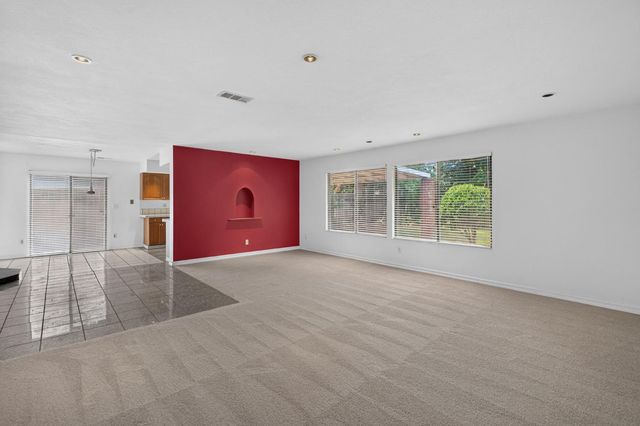 3818 Round Valley Cir, Stockton, CA 95207