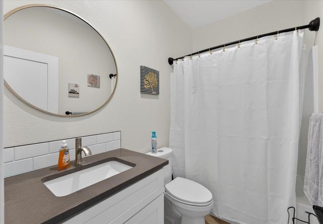 842 Greenfield Rd, Cheney, WA 99004