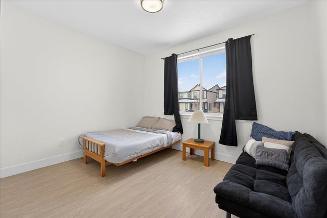 842 Greenfield Rd, Cheney, WA 99004