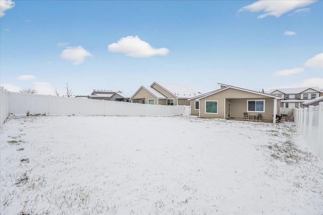 842 Greenfield Rd, Cheney, WA 99004