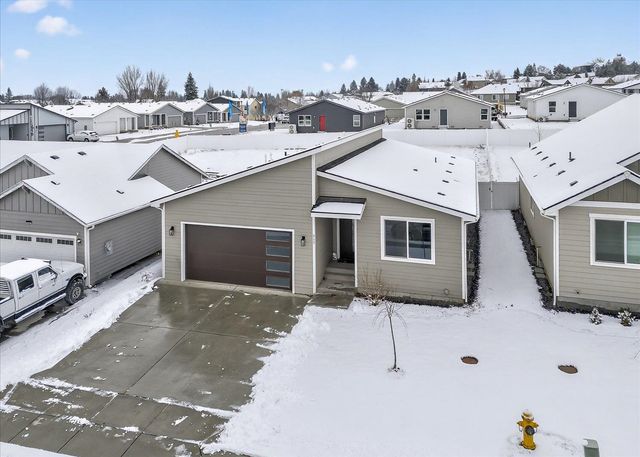 842 Greenfield Rd, Cheney, WA 99004