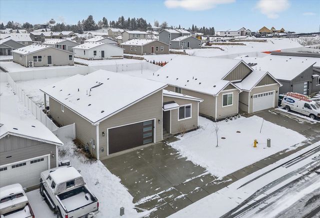 842 Greenfield Rd, Cheney, WA 99004