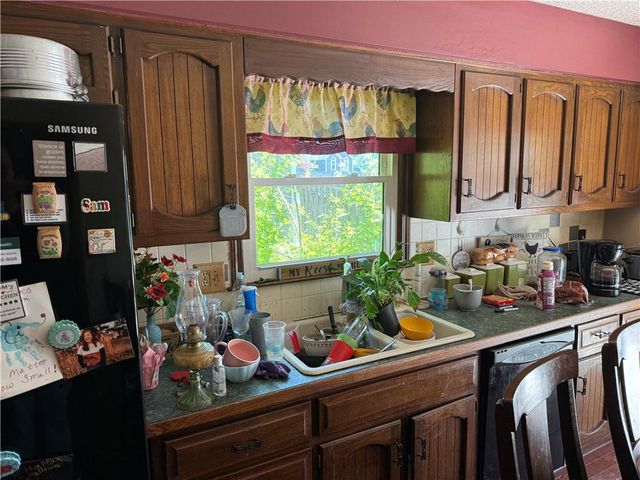 1509 S 24th Street, Blue Springs, MO 64015