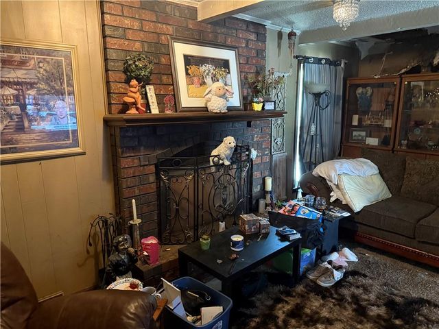 1509 S 24th Street, Blue Springs, MO 64015