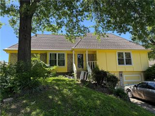 1509 S 24th Street, Blue Springs, MO 64015
