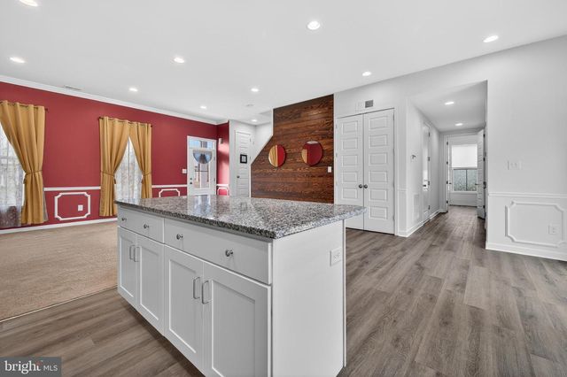 91 CILANTRO LN, Bunker Hill, WV 25413