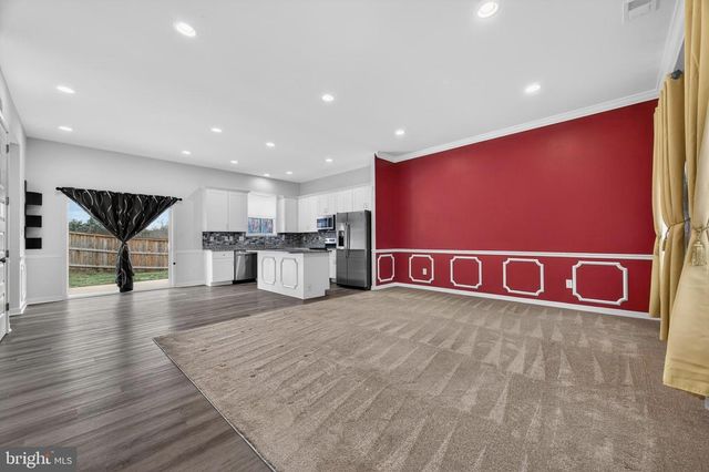 91 CILANTRO LN, Bunker Hill, WV 25413