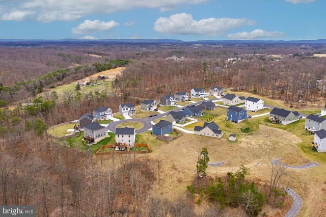 91 CILANTRO LN, Bunker Hill, WV 25413