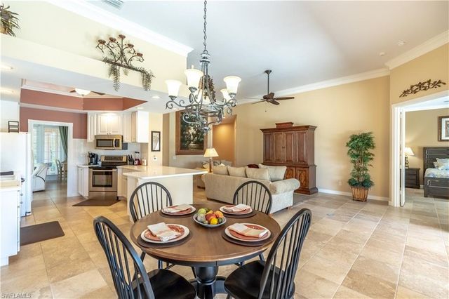 7319 Donatello CT, Naples, FL 34114