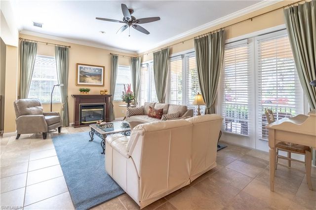 7319 Donatello CT, Naples, FL 34114