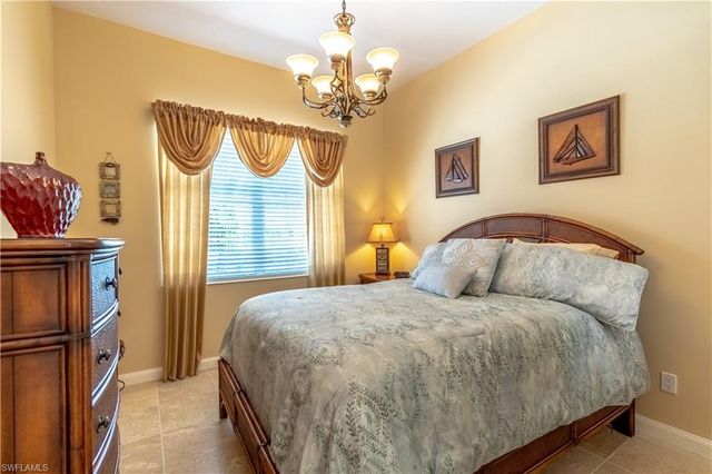 7319 Donatello CT, Naples, FL 34114