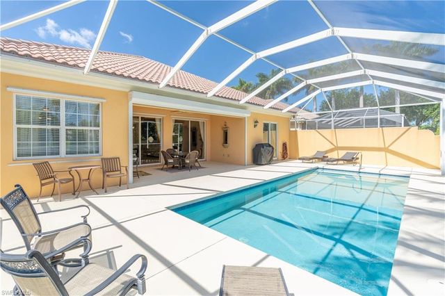 7319 Donatello CT, Naples, FL 34114