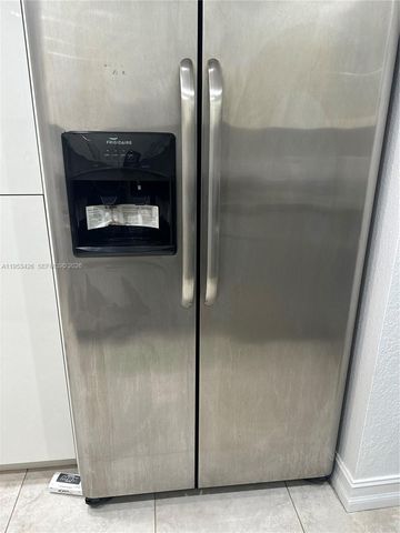 4329 NW 3rd Ave, Deerfield Beach, FL 33064