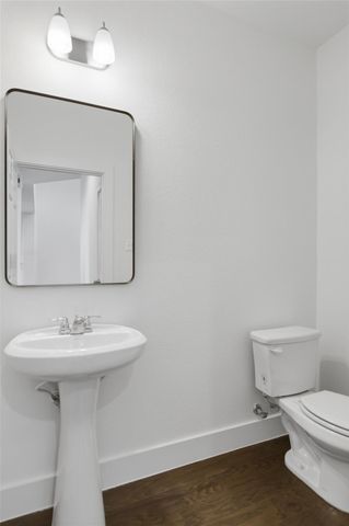 2004 Garretts WAY, Manchaca, TX 78652