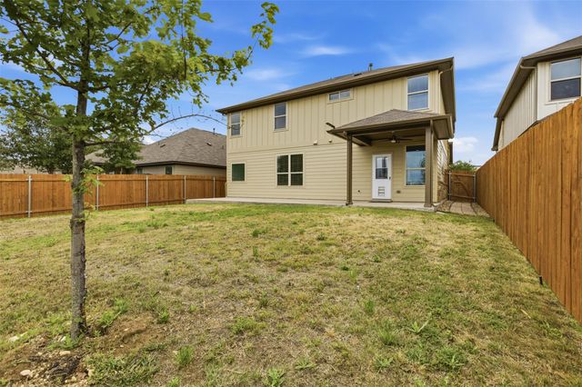 2004 Garretts WAY, Manchaca, TX 78652