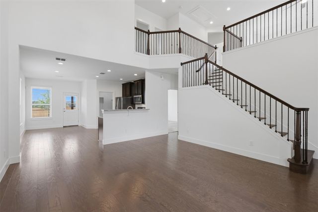 2004 Garretts WAY, Manchaca, TX 78652