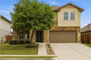 2004 Garretts WAY, Manchaca, TX 78652