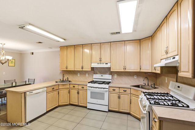 67 Whispering Pines Lane, Lakewood, NJ 08701