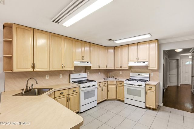 67 Whispering Pines Lane, Lakewood, NJ 08701