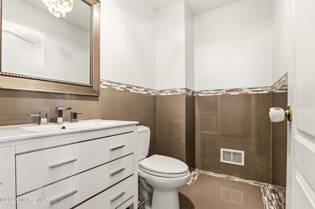 67 Whispering Pines Lane, Lakewood, NJ 08701