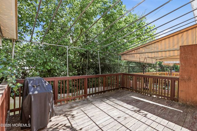 67 Whispering Pines Lane, Lakewood, NJ 08701