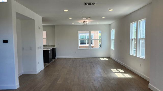 3803 Branding Iron Pl, Dublin, CA 94568