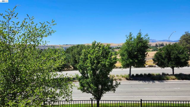 3803 Branding Iron Pl, Dublin, CA 94568