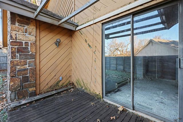 12108 Robinwood Place, Oklahoma City, OK 73120