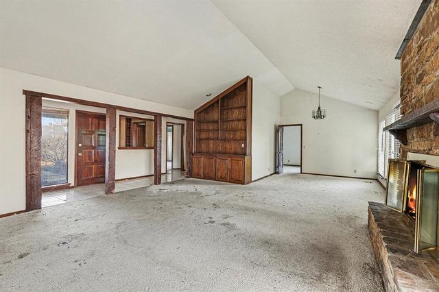 12108 Robinwood Place, Oklahoma City, OK 73120