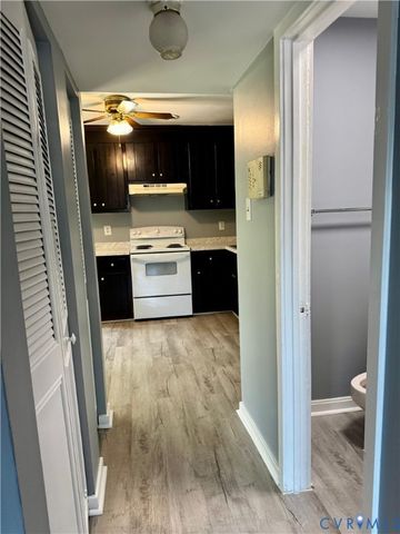 222 Knightsmanor Ct, Henrico, VA 23227
