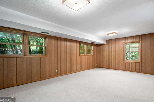 155 Crestwood Drive, Athens, GA 30605