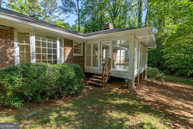 155 Crestwood Drive, Athens, GA 30605