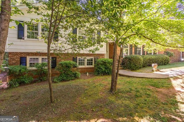 155 Crestwood Drive, Athens, GA 30605