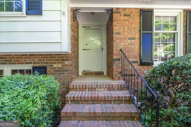 155 Crestwood Drive, Athens, GA 30605