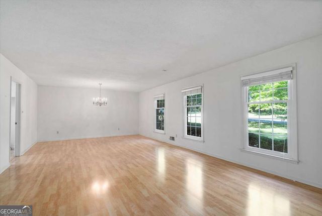 155 Crestwood Drive, Athens, GA 30605