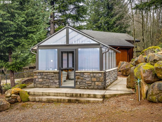 29510 Ne 85TH Cir, Camas, WA 98607