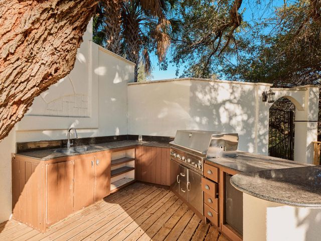 2705 Island Ledge CV, Austin, TX 78746