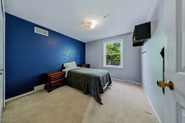 6982 Carol Drive, Independence, OH 44131