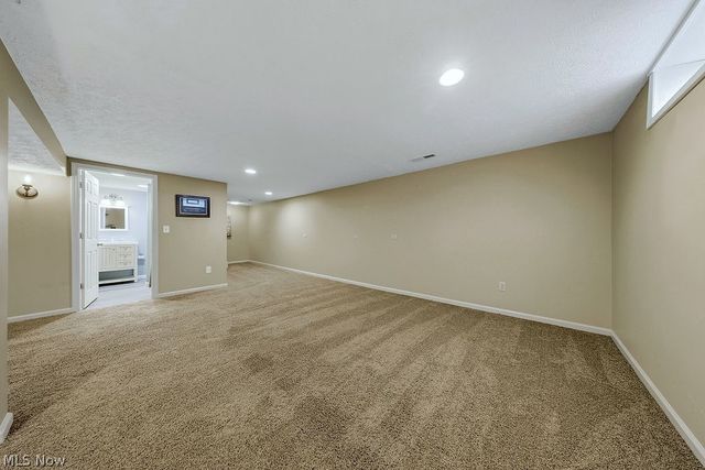 6982 Carol Drive, Independence, OH 44131