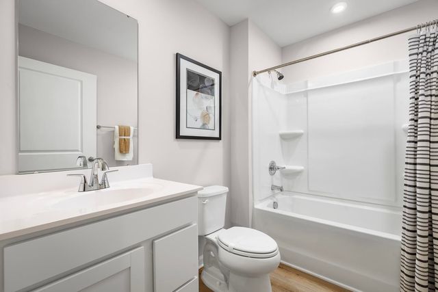 4 WHITE BIRCH RD, Waynesboro, VA 22980