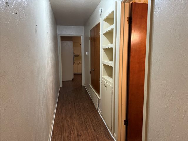 208 SW 4th Street, Kerens, TX 75144