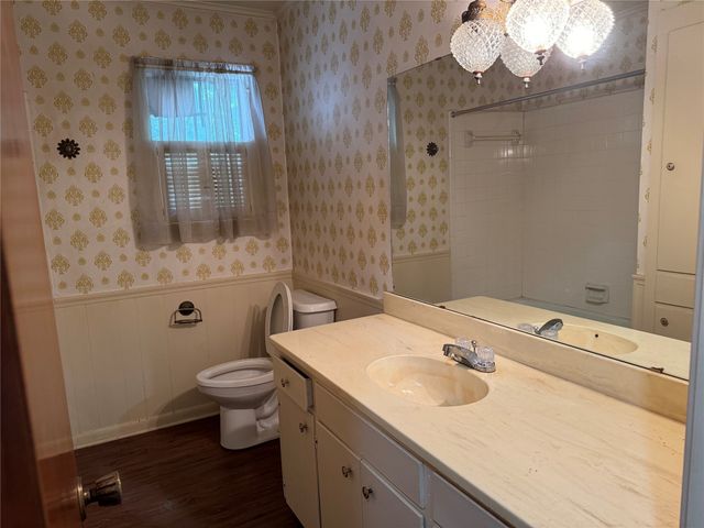 208 SW 4th Street, Kerens, TX 75144
