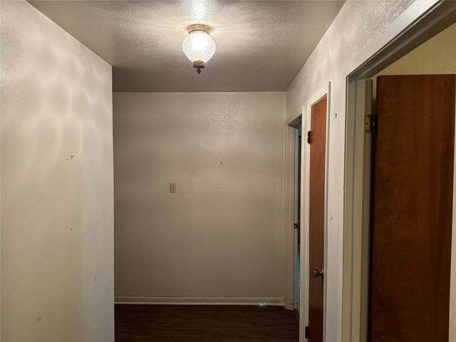 208 SW 4th Street, Kerens, TX 75144