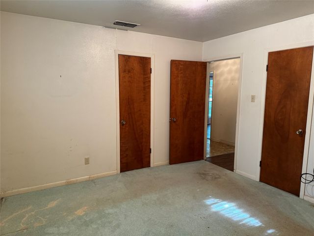 208 SW 4th Street, Kerens, TX 75144