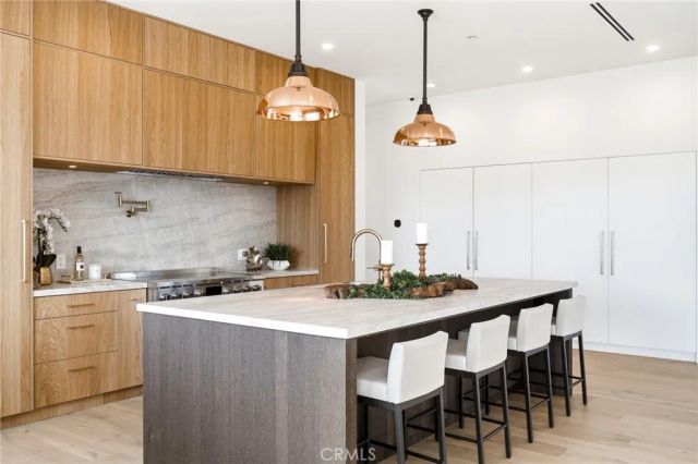 22328 S Summit Ridge Circle, Chatsworth, CA 91311