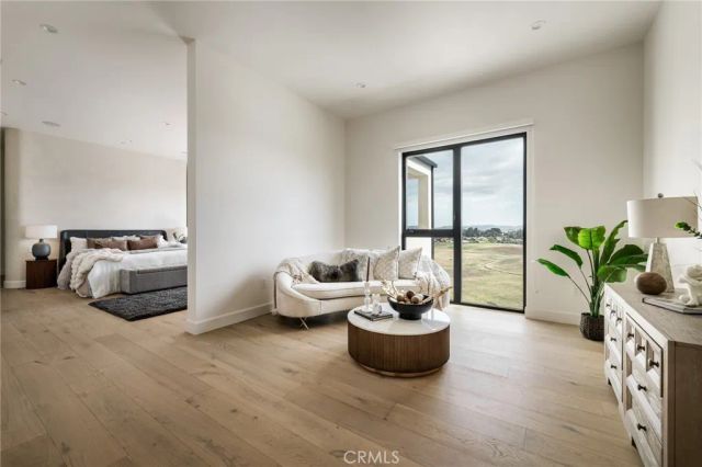 22328 S Summit Ridge Circle, Chatsworth, CA 91311